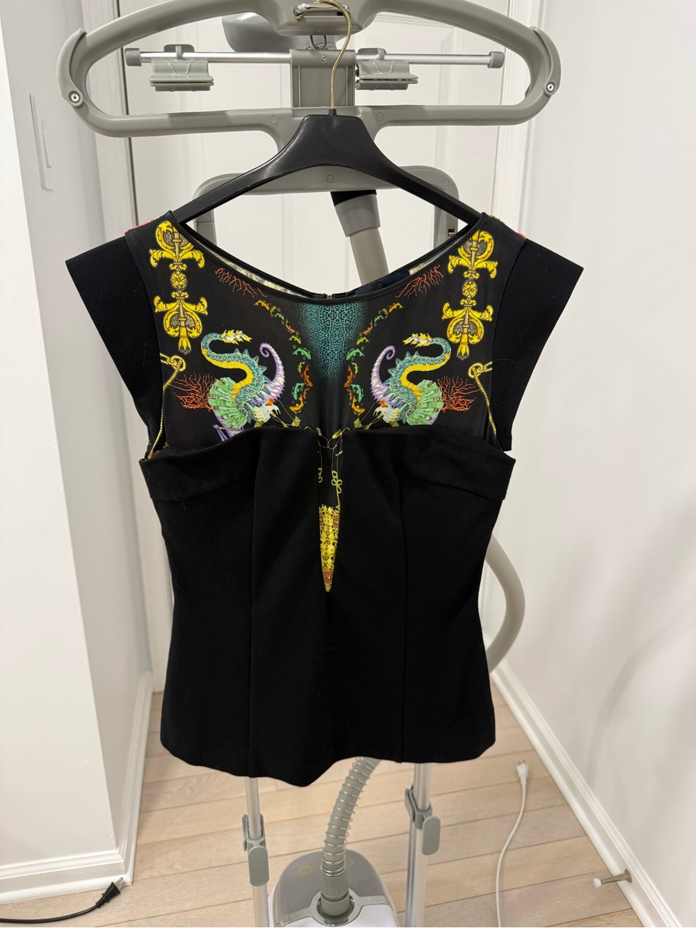 Cavalli Class by Roberto Cavalli Black Embroidered Dragon Cap-Sleeve Top - Picture 3 of 6